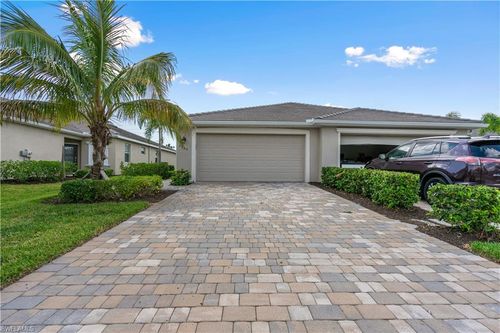 4244 Lemongrass Dr, FORT MYERS, FL, 33916-8172 | Card Image