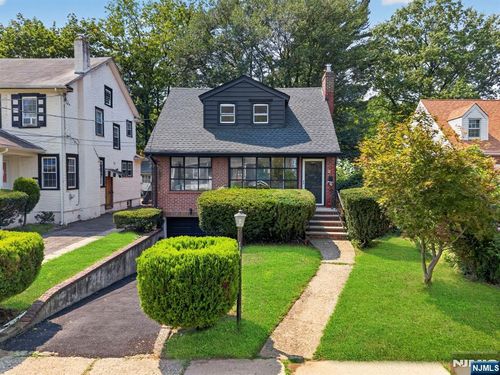 104 Belmont St, Englewood, NJ, 07631-1502 | Card Image