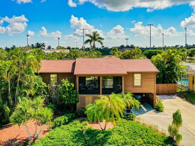 531 S Heathwood Drive, House other with 2 bedrooms, 2 bathrooms and null parking in Marco Island FL | Image 1