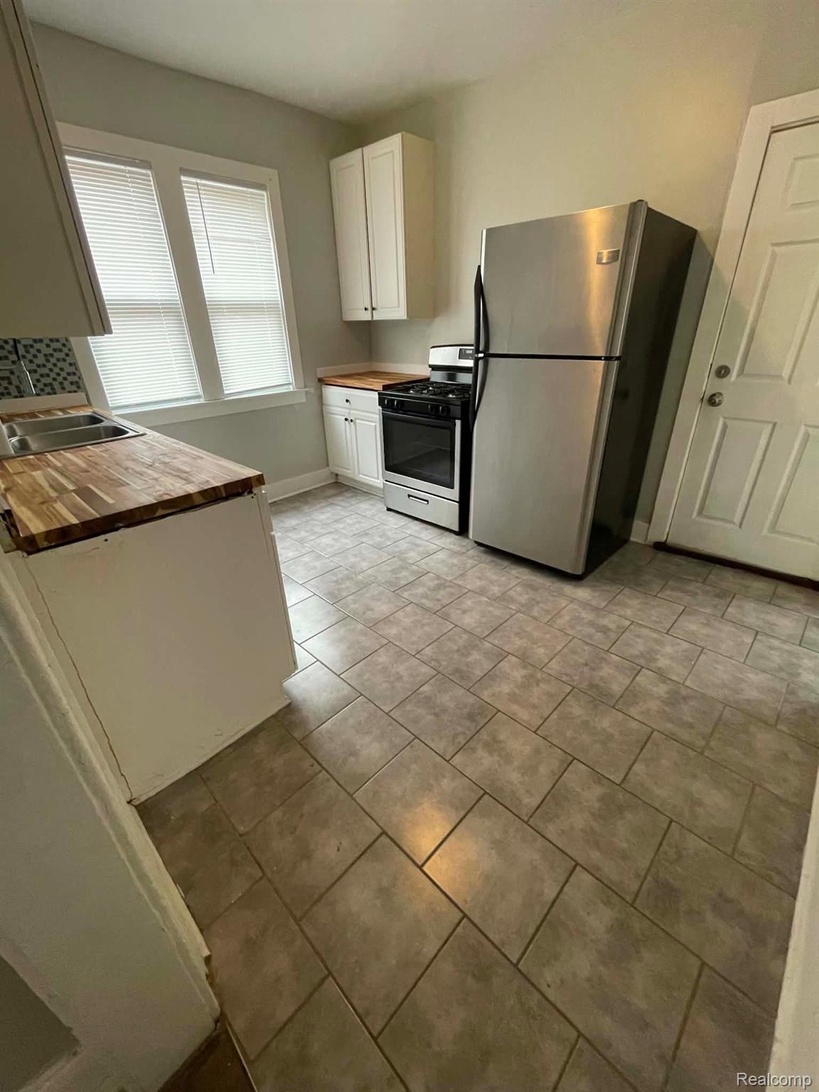 Residential Lease in Detroit 5