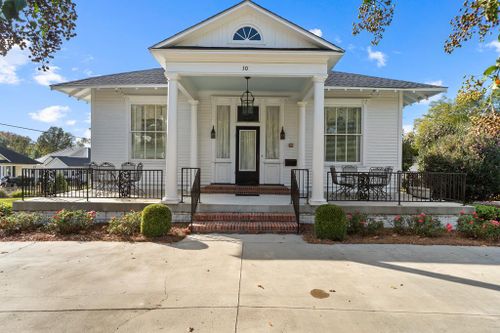 301 N Harris, Sandersville, GA, 31082 | Card Image