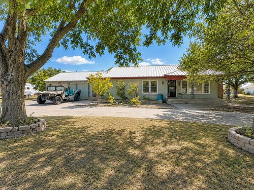 1 Avenue K E, Haskell, TX, 79521-6243 | Card Image