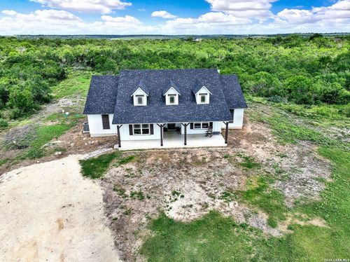 618 Private Road 5769, Castroville, TX, 78009-2154 | Card Image