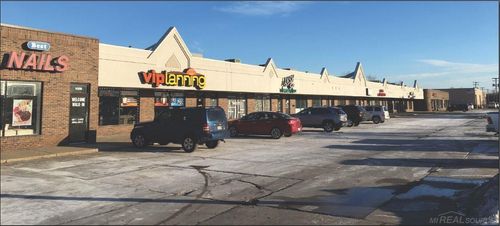 35478 - 35520 Groesbeck Avenue, Clinton Charter Township, MI, 48035 | Card Image