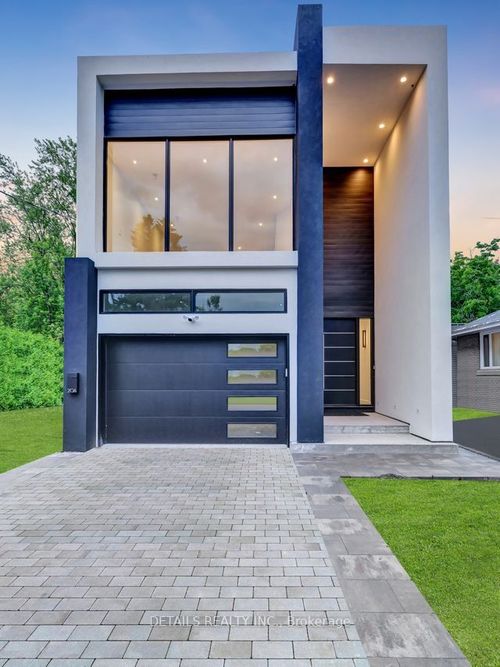 20 Dunham St, Gloucester, ON, K1J7L6 | Card Image