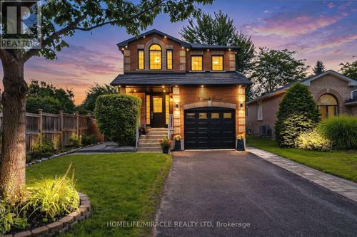 5 Trask Dr, Barrie, ON, L4N5R3 | Card Image