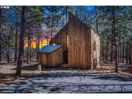 13620 Vetch, Sisters, OR, 97759-2680 | Card Image