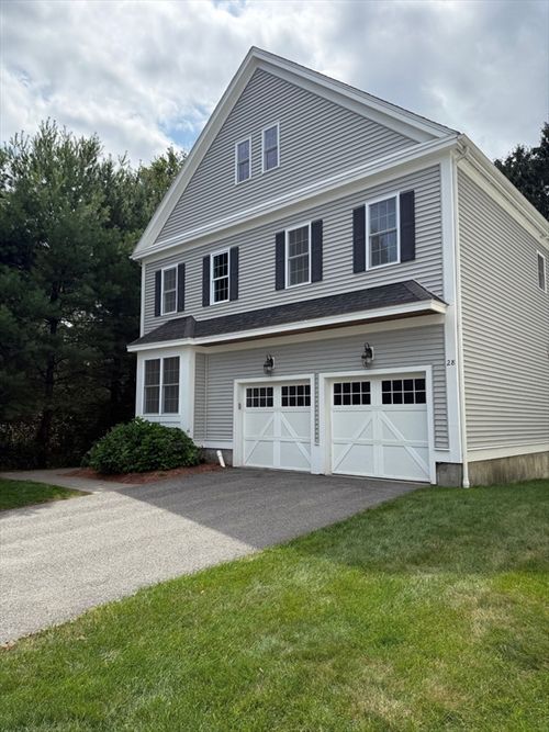 22-28 Mcintosh Dr, Stow, MA, 01775-1093 | Card Image