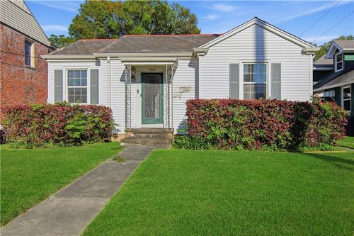 4607 Mandeville St, New Orleans, LA, 70122-5042 | Card Image