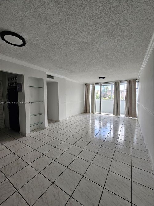 apt-406-840 Nw 87th Ave, Miami, FL, 33172-3437 | Card Image