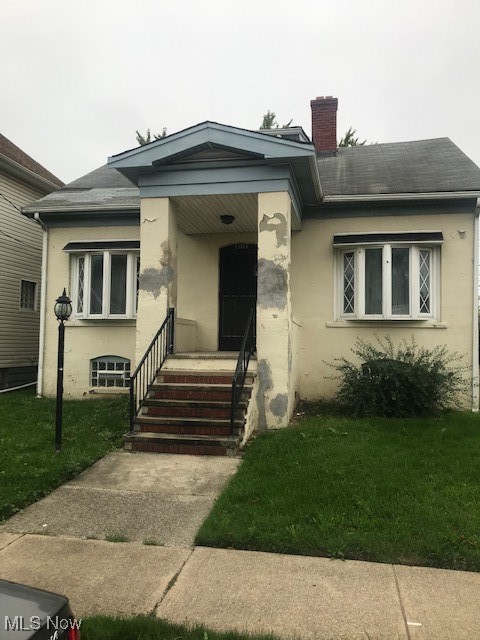 Chapelside Ave, Cleveland, OH 44120