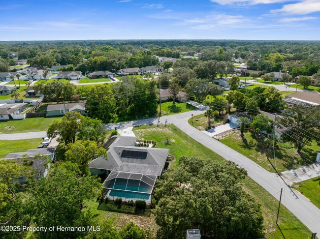 1350 Gatewood Ave, House other with 3 bedrooms, 2 bathrooms and null parking in Spring Hill FL | Image 33