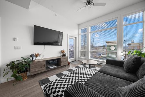 408-45530 Market Way, Chilliwack, BC, V2R0M5 | Card Image