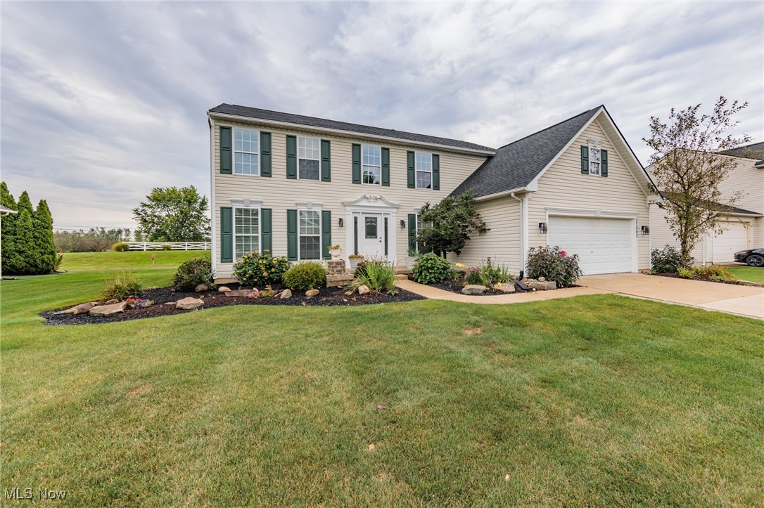 Stoney Lake Dr, North Ridgeville, OH 44039