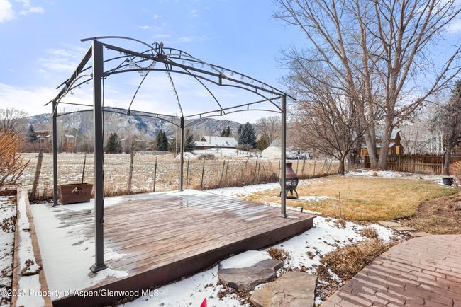 314 Sopris Cir, House other with 3 bedrooms, 3 bathrooms and 2 parking in Basalt CO | Image 32