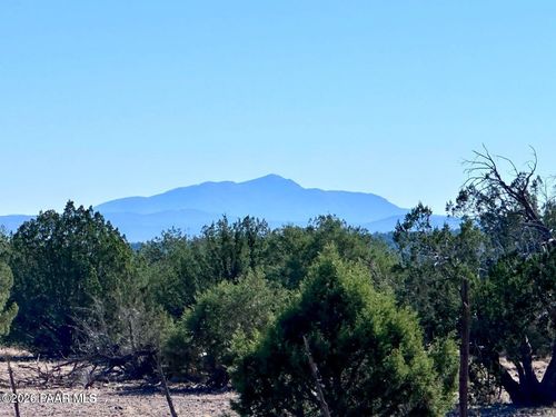 145 Reckless Ln, Ash Fork, AZ, 86320 | Card Image