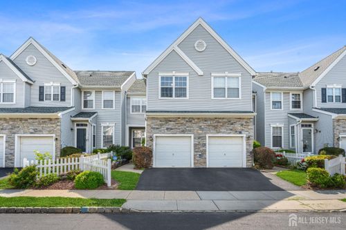804 Dahlia Cir, Dayton, NJ, 08810-1466 | Card Image