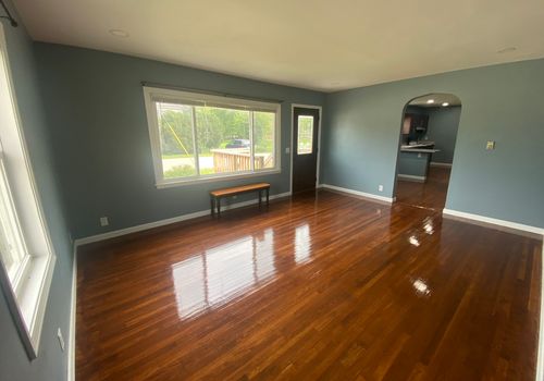 102 S 4th St, Malta, IL, 60150-9569 | Card Image