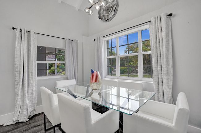 502 Rambling Drive Cir, House other with 5 bedrooms, 3 bathrooms and null parking in Wellington FL | Image 24