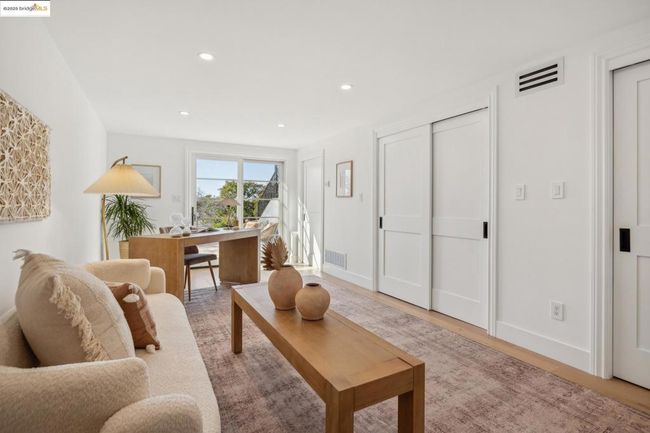 641 Spruce St, House other with 5 bedrooms, 5 bathrooms and 2 parking in Berkeley CA | Image 54