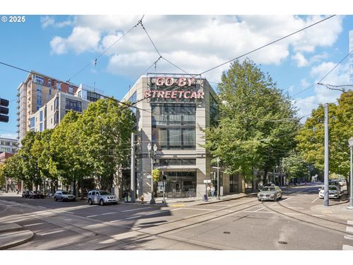 327-1030 Nw 12th Ave, Portland, OR, 97209-2837 | Card Image