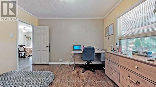 309 Bowman St, Hamilton, ON, L8S2V4 | Card Image