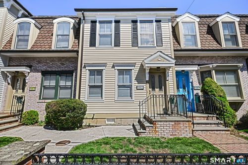 23 Dolsen Pl, Stamford, CT, 06901-1106 | Card Image