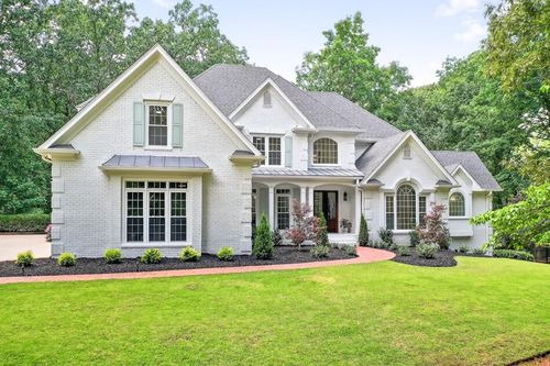 2779 Horseshoe Knoll Lane Ne, Roswell, GA, 30075 | Card Image