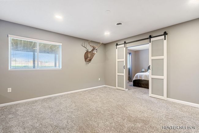 26-web-or-mls-A7408998 | Image 17