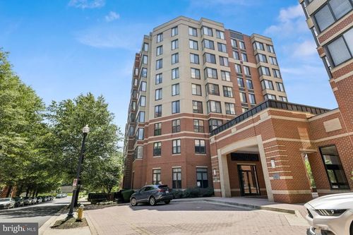 apt-309-2220 Fairfax Dr, ARLINGTON, VA, 22201-6629 | Card Image