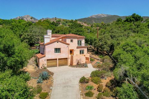 718 Las Canoas Pl, SANTA BARBARA, CA, 93105-2362 | Card Image