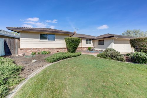 1339 Palomar Circle, Sacramento, CA, 95831 | Card Image