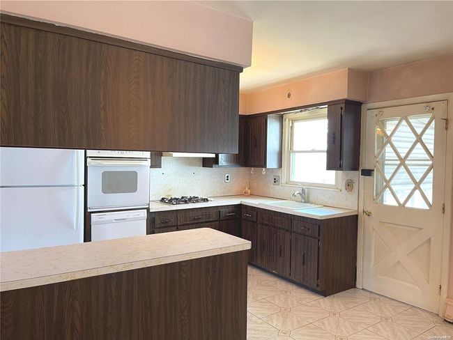 774 Old North Ocean Ave, House other with 3 bedrooms, 2 bathrooms and null parking in Patchogue NY | Image 6