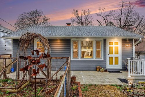 237 Jefferson Ave Ne, Concord, NC, 28025-3413 | Card Image