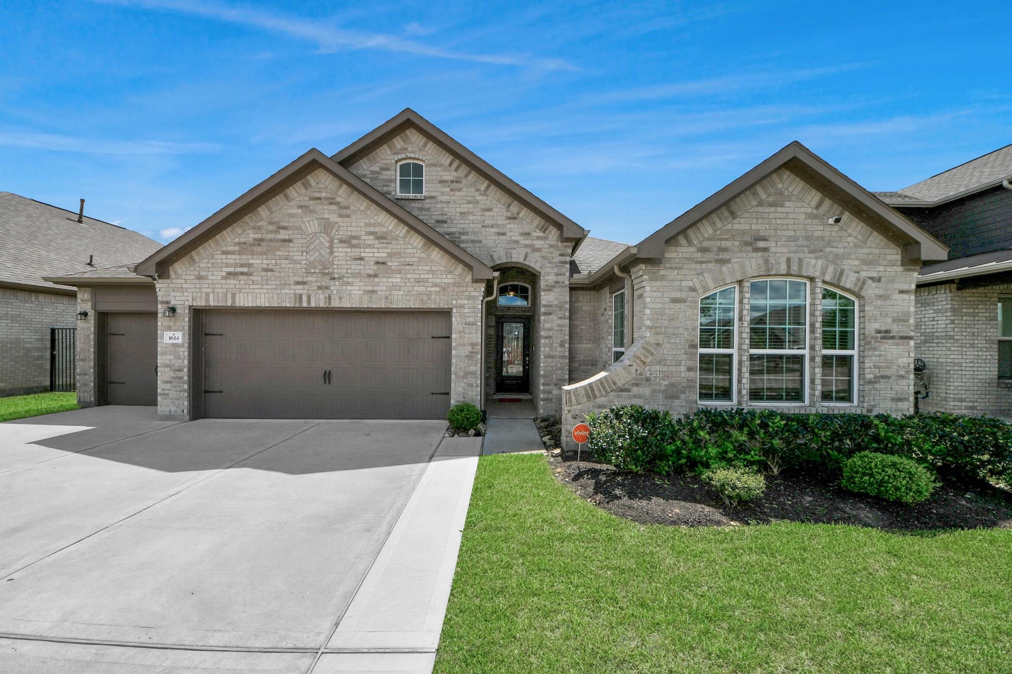 Residential Lease in Rosharon 3