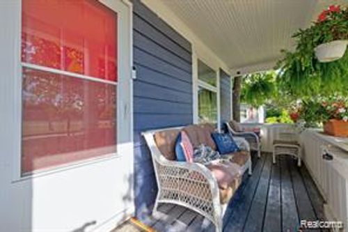 8152 S State Rd, Goodrich, MI, 48438-9714 | Card Image