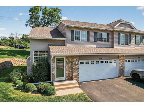 843 Summer Pines Cir, Hudson, WI, 54016-1979 | Card Image