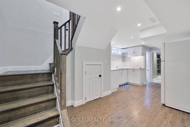 64 Nash Rd S, House other with 6 bedrooms, 2 bathrooms and 3 parking in Hamilton ON | Image 21