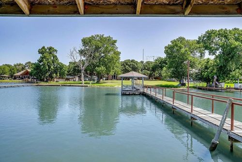 6517 Peden Rd, Fort Worth, TX, 76179-9265 | Card Image
