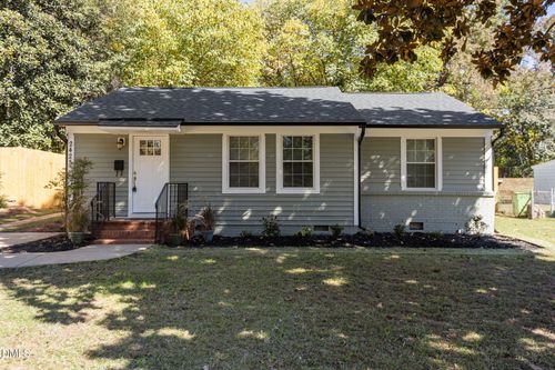 2425 Derby Dr, Raleigh, NC, 27610-1743 | Card Image