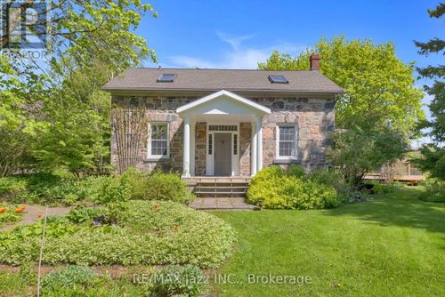 2402 Ganaraska Road, Port Hope, ON, L0A1B0 | Card Image