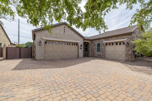 21743 S 223rd Pl, Queen Creek, AZ, 85142-7437 | Card Image