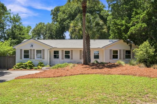 37 32nd Ave, Isle of Palms, SC, 29451-2075 | Card Image