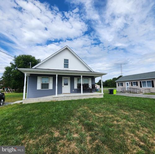 2 N First St, Greenwood, DE, 19950-9422 | Card Image