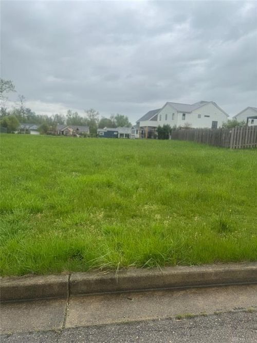 420 Spring Glen Dr, Yellow Springs, OH, 45387-1340 | Card Image