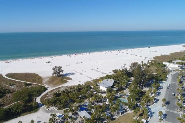 4937 Oxford Dr, House other with 3 bedrooms, 2 bathrooms and null parking in SIESTA KEY FL | Image 42