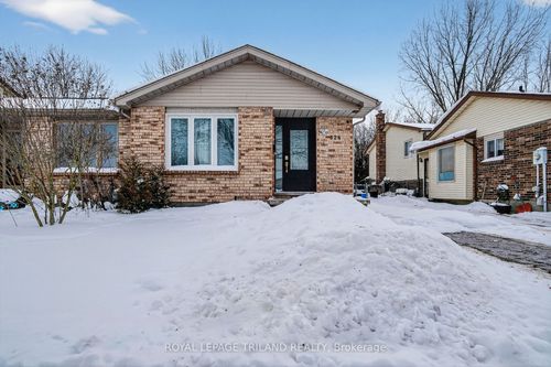 328 Conway Dr, London, ON, N6E3J9 | Card Image