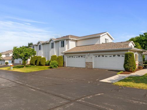 4026 Hazelnut Court, Sheboygan, WI, 53081 | Card Image