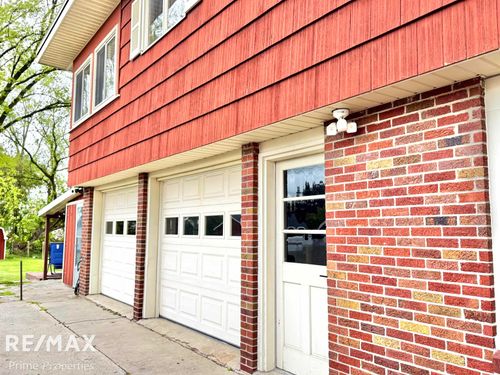 625 N Center St, Sebewaing, MI, 48759-1015 | Card Image