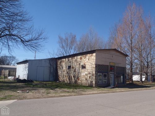 315 Beech St, Newport, AR, 72112-3903 | Card Image